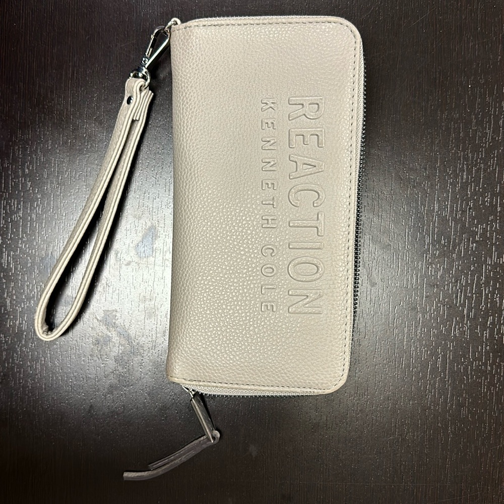 Kenneth Cole Reaction Pu Leather Wallet